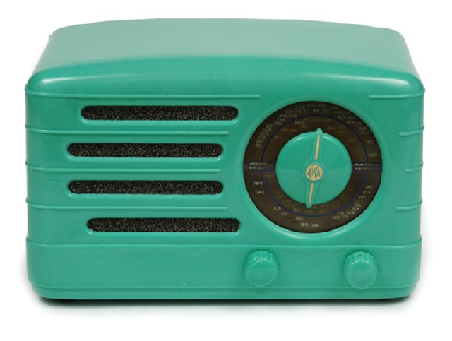 AWA Radiolette 500M circa 1946 green case and knobs with