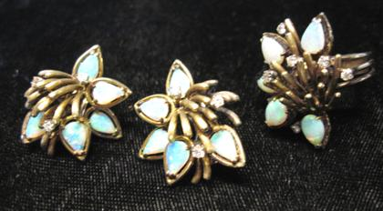 14 karat yellow gold diamond and opal and ringWith matching