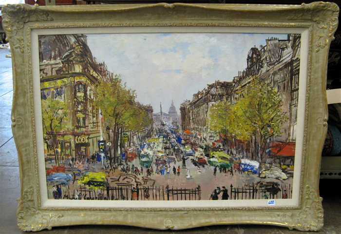 FRENCH AMERICAN SCHOOL OIL ON CANVAS Paris street scene with