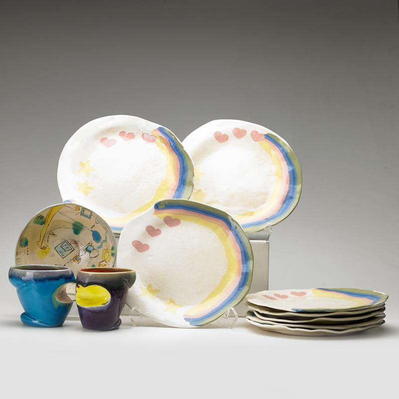 CONTEMPORARY CERAMICS Condition Report