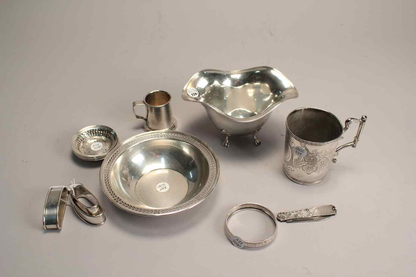 FIFTEEN STERLING SILVER AND SILVER PLATED ITEMSBy various makers Includes