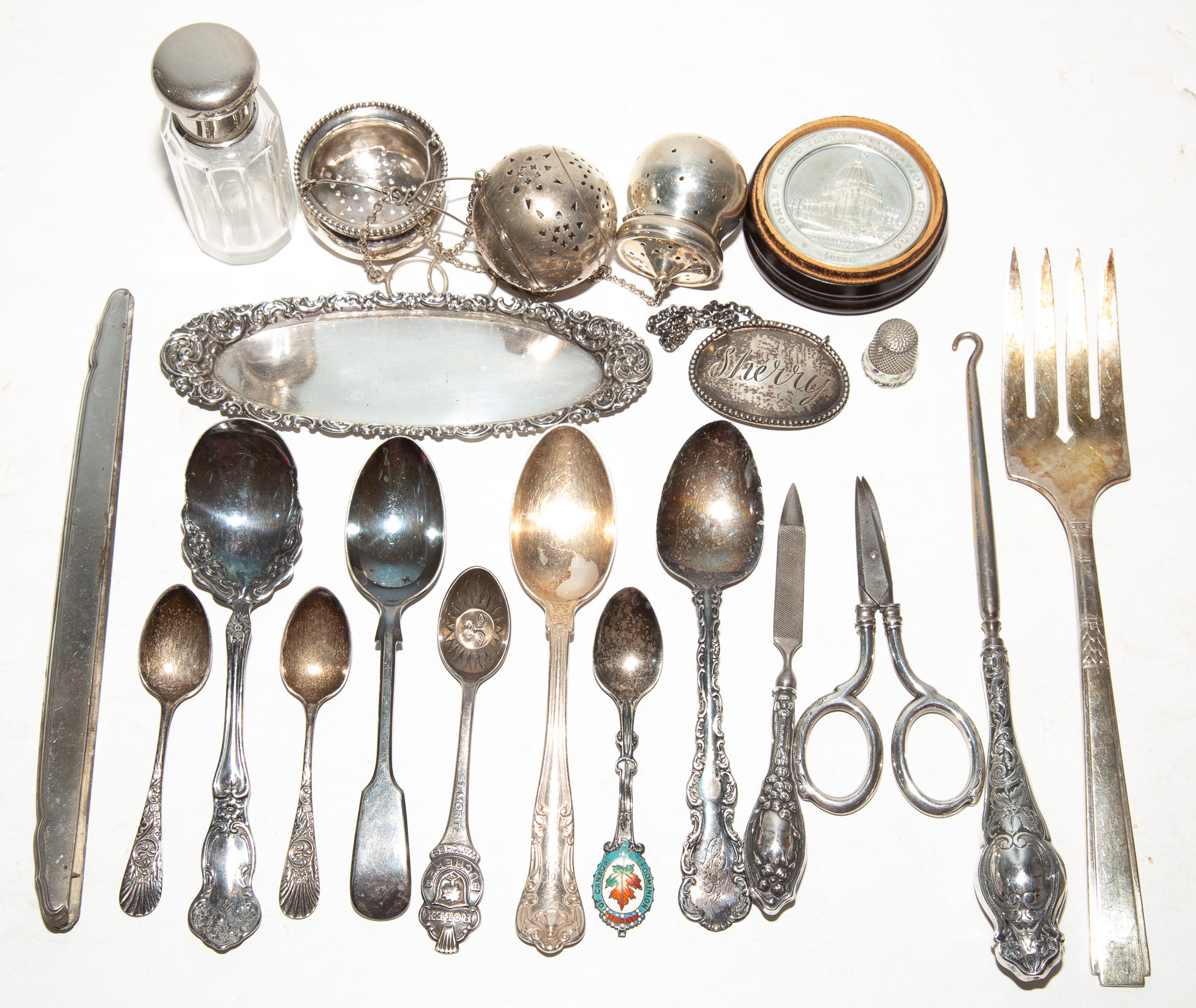STERLING SILVER PLATED OBJETS DE VERTU Sterling includes three tea