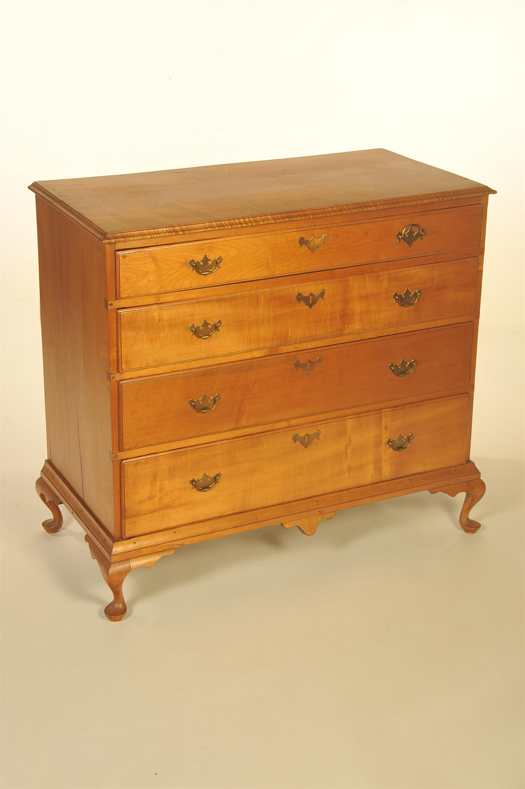 TIGER MAPLE FOUR DRAWER CHEST American ca 1800 Routed top