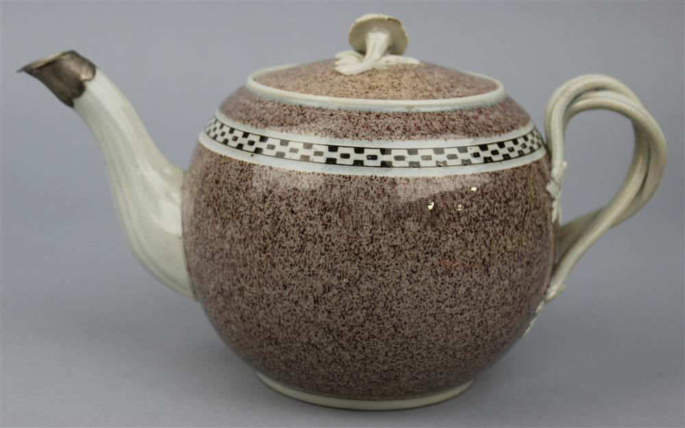 ENGLISH FAUX PORPHERY PEARLWARE TEAPOT AND COVER ca 1790 with