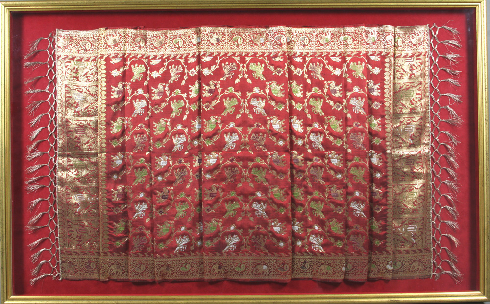 6318 Framed Vintage Red Silk Brocade Wedding Sari Vintage red