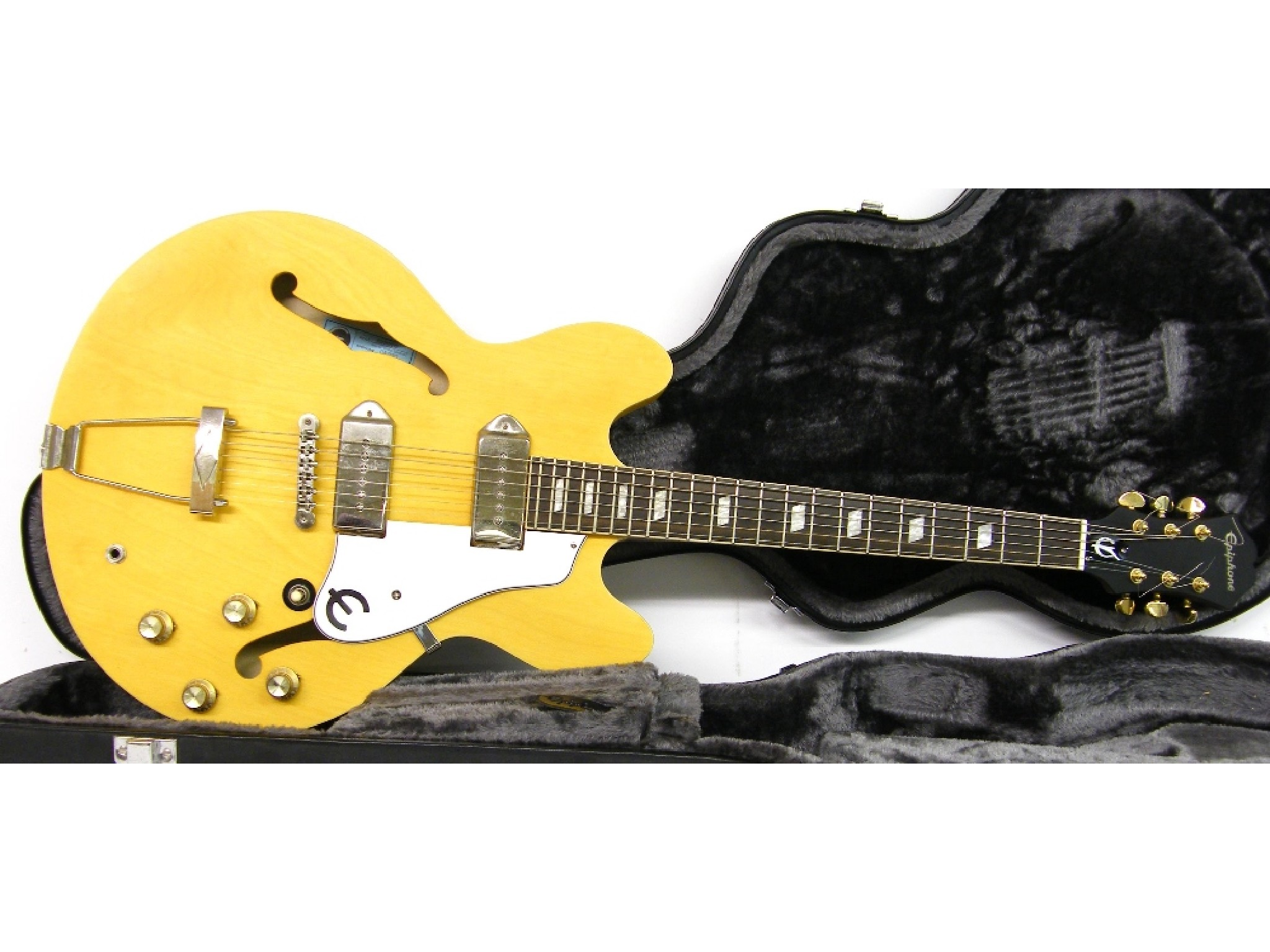 Epiphone Inspired by John Lennon E230TD Casino hollow body electric