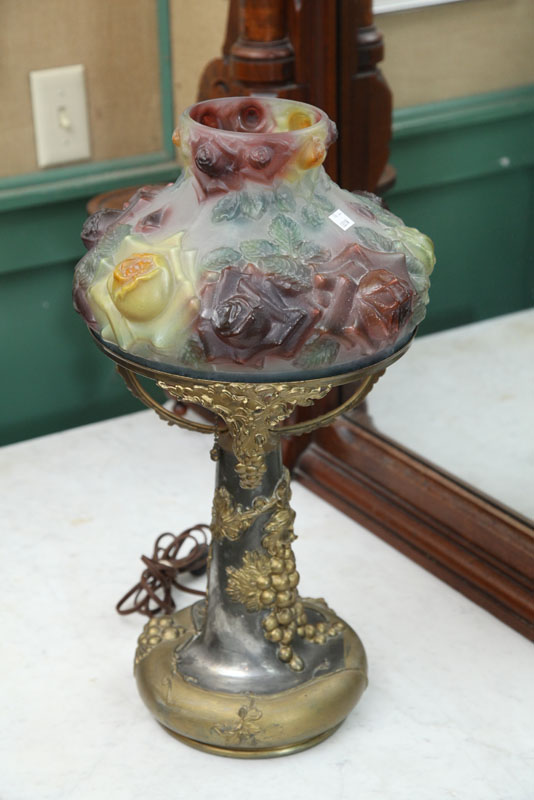 PAIRPOINT TABLE LAMP Polychrome puffy rose style shade on a
