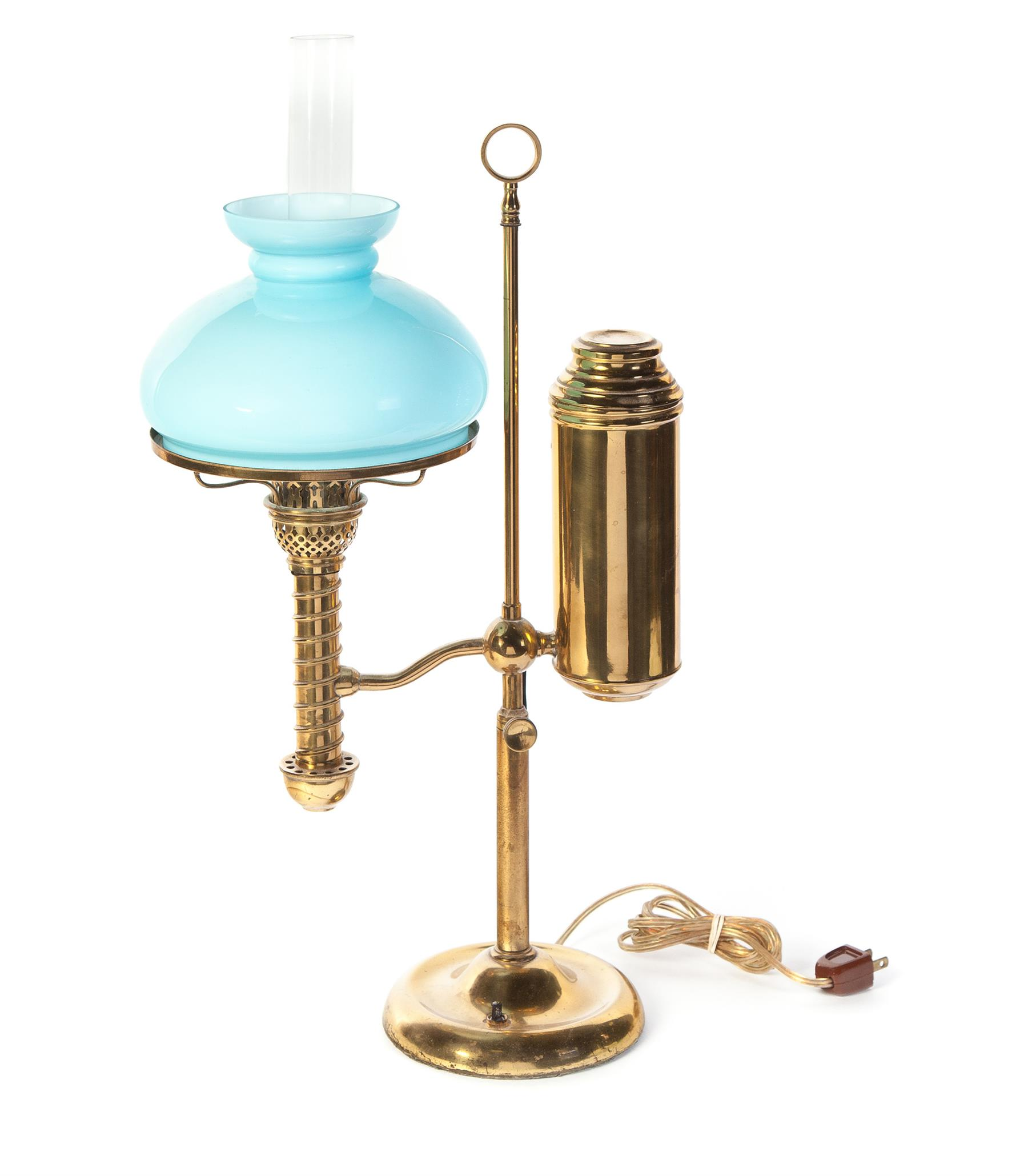 STUDENT LAMP American 3rd quarter 19th century Brass font and