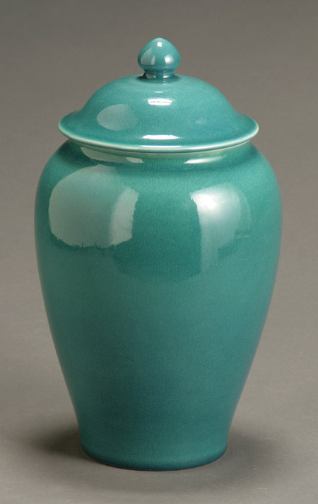 Rookwood High Glaze Covered Urn Dated 1920 Having an ovoid