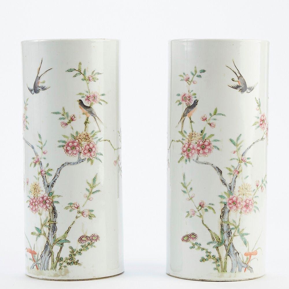 Pair Chinese Porcelain Hat Stands Guangxu A lovely pair of