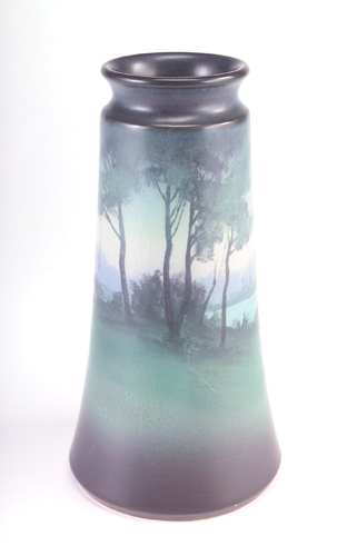 ROOKWOOD Scenic Vellum tapering vase beautifully painted by Sally Coyne