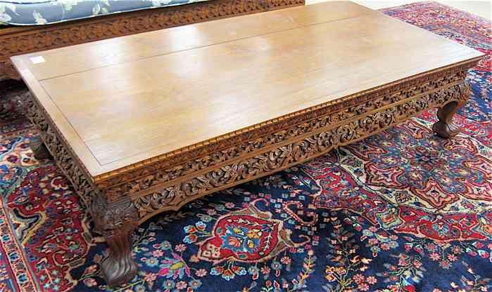CARVED TEAK COFFEE TABLE Thailand or India 20th century of