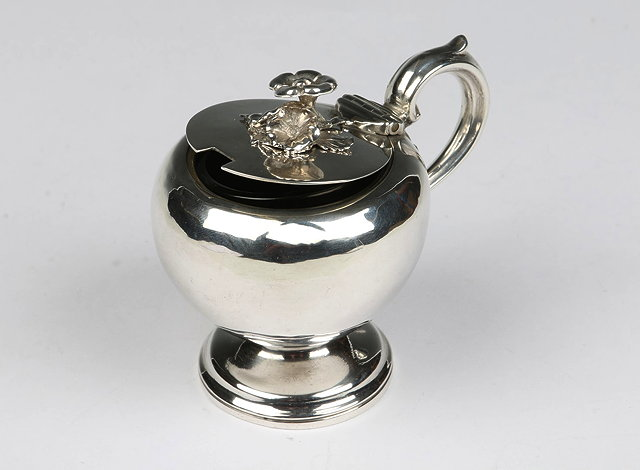 A VICTORIAN SILVER MUSTARD POT of plain baluster form turned