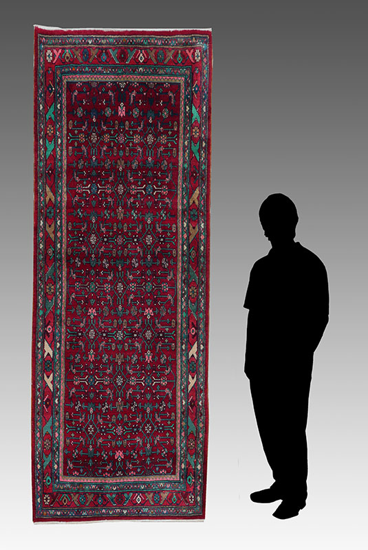 APPROX 20 35 YR OLD PERSIAN HAND KNOTTED WOOL RUNNER