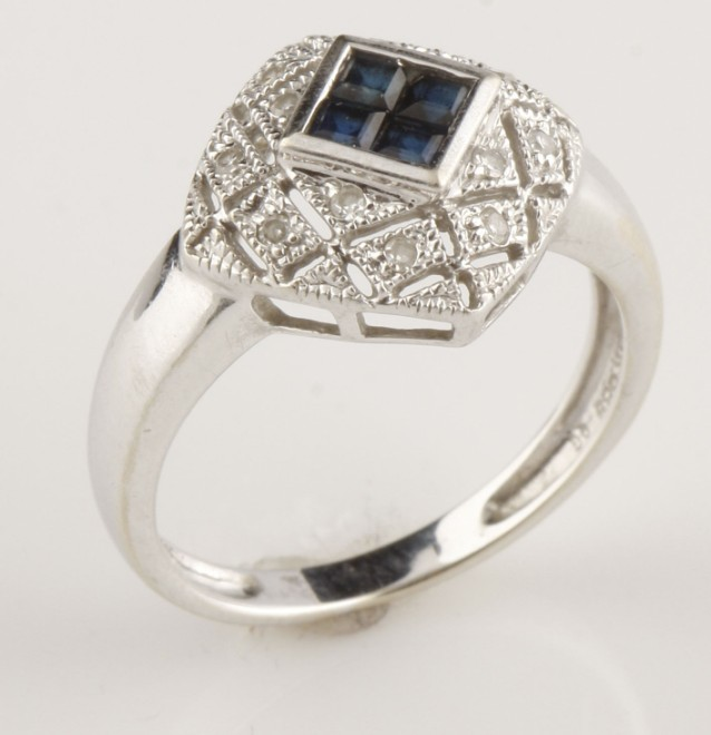 14KW 4 square sapphires 12 single cut diamonds approximately 0