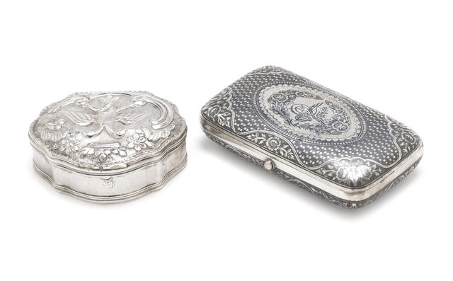 An 18th century Turkish silver snuff box with Tughra mark