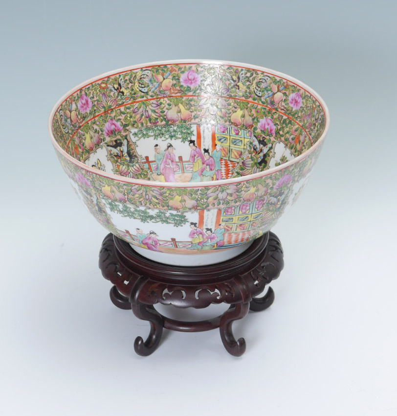 QING DYNASTY ROSE MEDALLION PUNCH BOWL ON STAND Flowers fruit