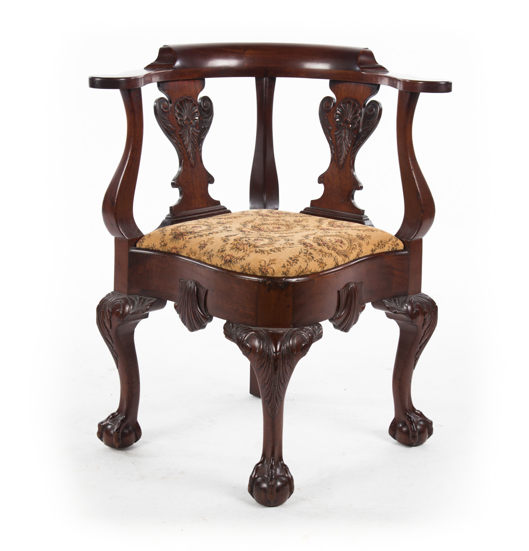 Chippendale style carved mahogany corner chair raised crest rail rounded