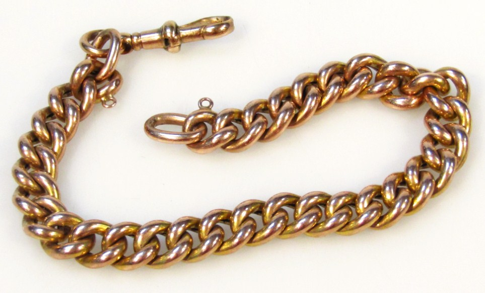 An heavy link bracelet with plain end and clasp yellow