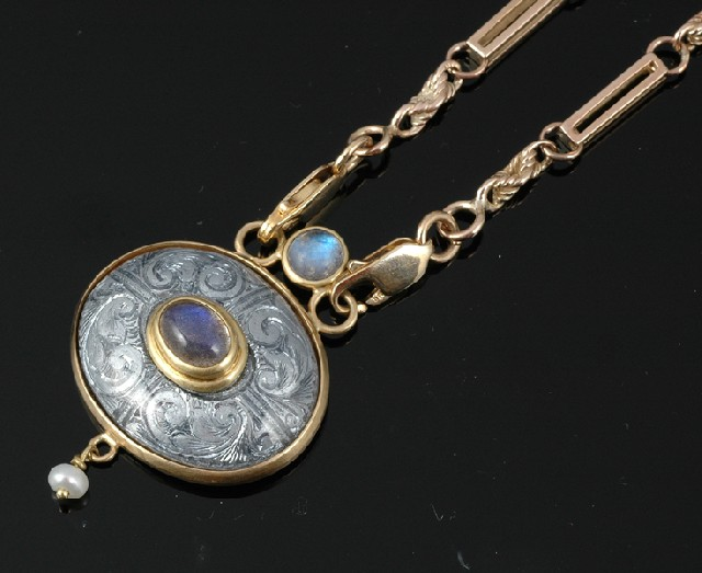 A MOONSTONE ENAMEL AND PEARL PENDANT BY MONICA SZWAJA Modelled