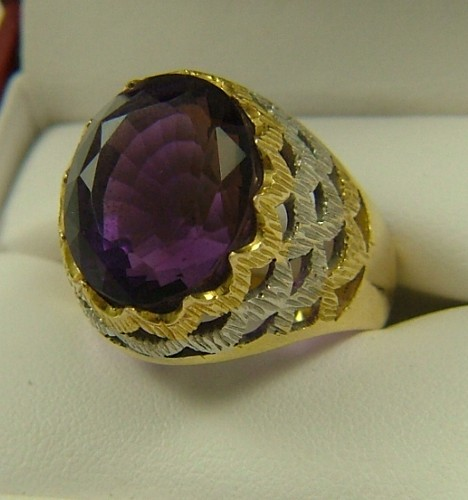 AMETHYST SOLITAIRE RING 14K yellow and white gold centering an