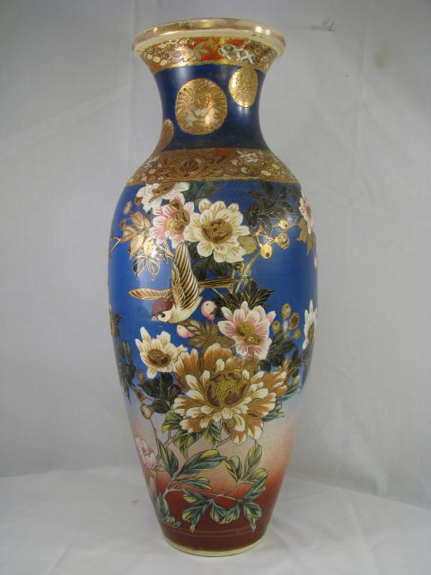 Large Satsuma pottery vase with floral and birds design Signed