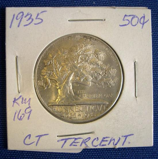 1935 Connecticut Commemorative Half Dollar MS 64 Very lightly toned