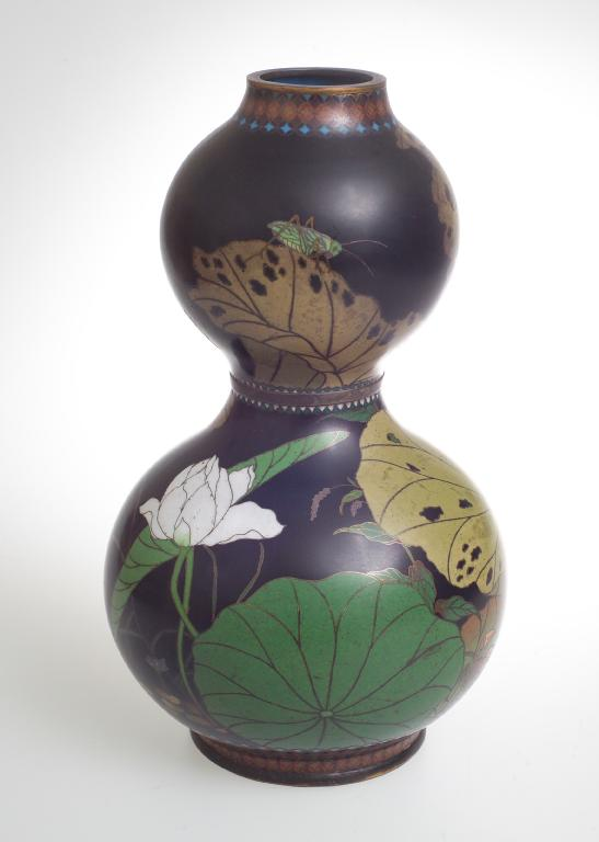 ORIENTAL CLOISONNE DOUBLE GOURD VASE decorated with water lilies a