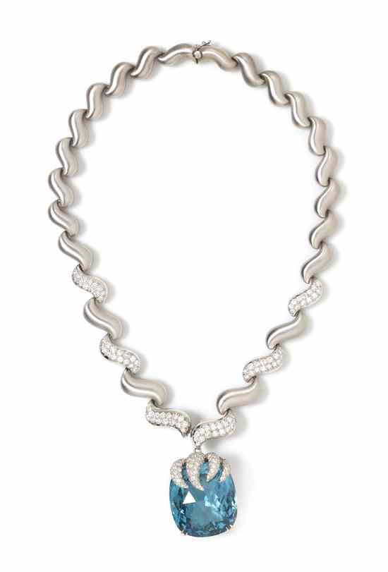 An 18 Karat White Gold Aquamarine and Diamond Necklace Marlene