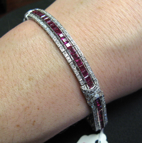 RUBY DIAMOND AND EIGHTEEN KARAT WHITE GOLD BRACELET set with