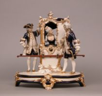 Royal Dux Bohemia Porcelain Carriage Czechoslovakia 20th Century Large scale