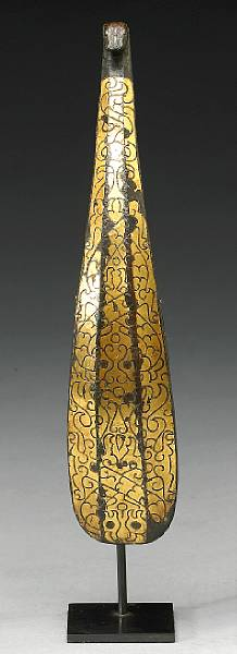A gold inlaid bronze belt hook Warring States Han Dynasty