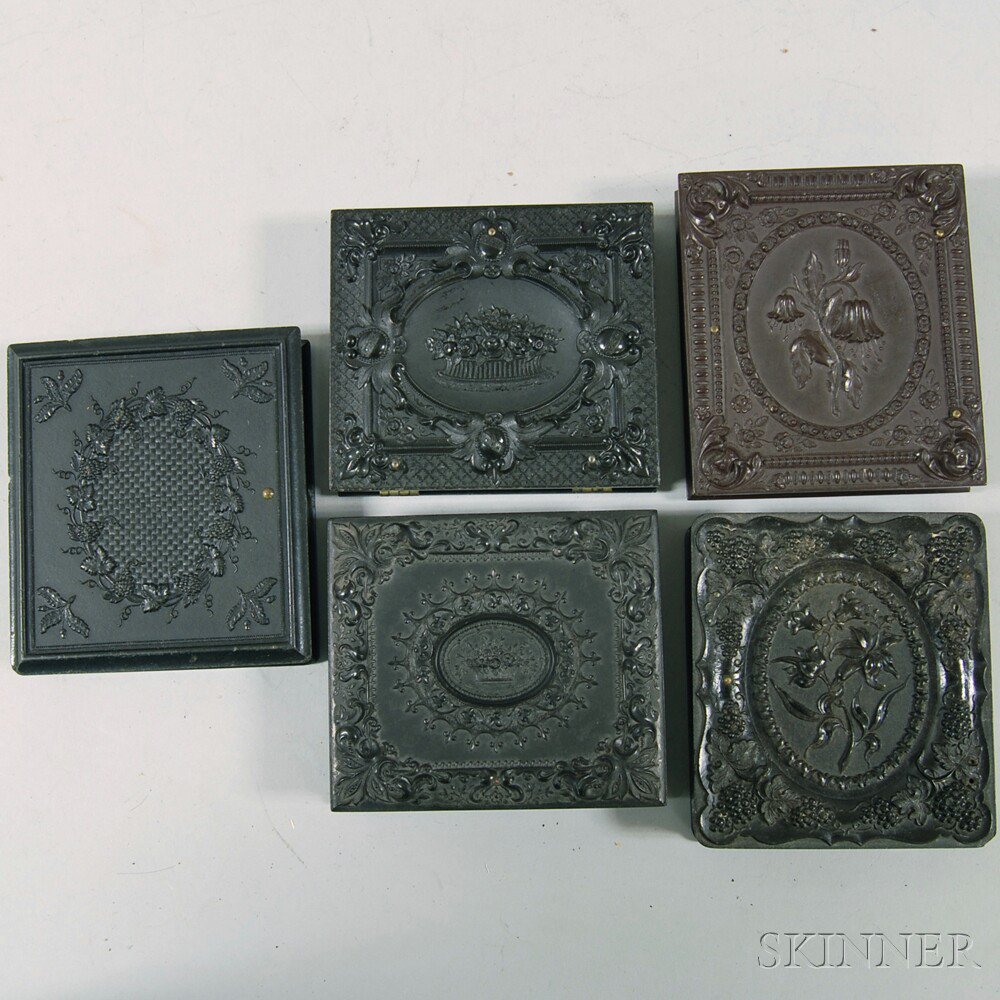 Five Sixth plate Size Thermoplastic Union Cases four black Wreath