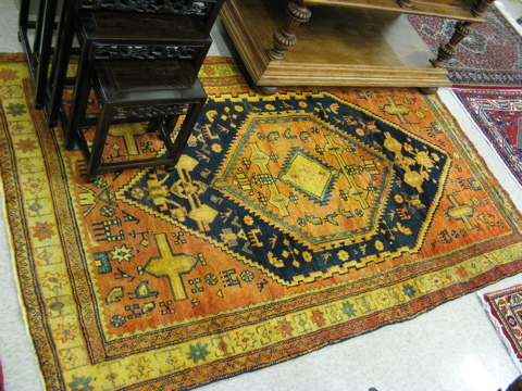 PERSIAN MALAYER AREA RUG centralized geometric superimposed medallions stylized floral
