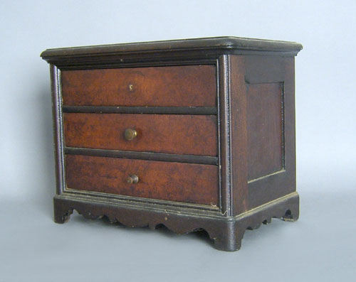 Pennsylvania mahogany jewelry chest mid late 19th c 10 1
