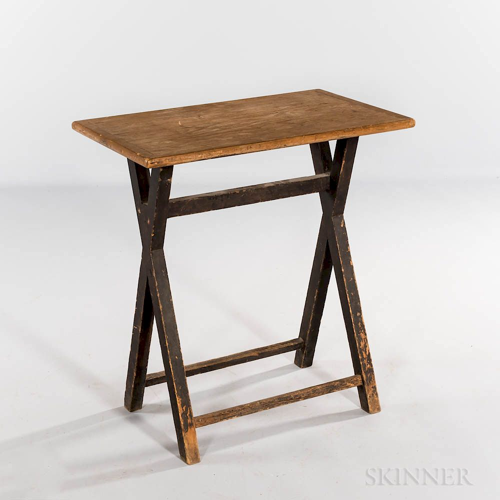 Small Black painted Pine Sawbuck Table Small Black painted Pine