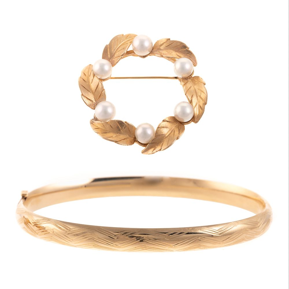 A 14K Leaf Pin with Pearls Bangle Bracelet 1 14K