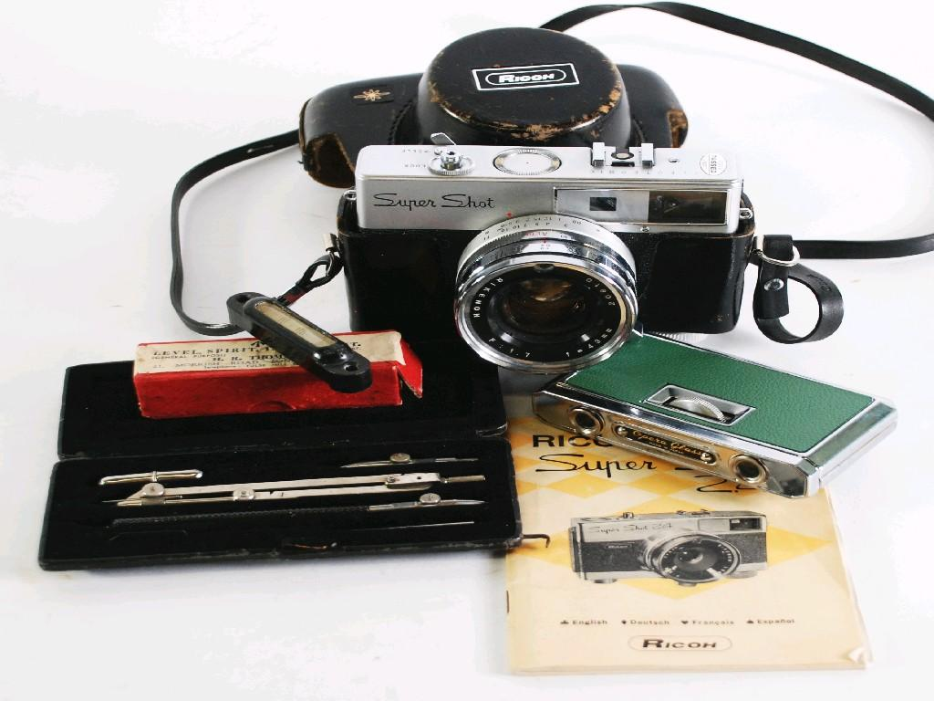 SMALL CASE WITH DRAWING INSTRUMENTS boxed SPIRIT LEVEL boxed Windsor
