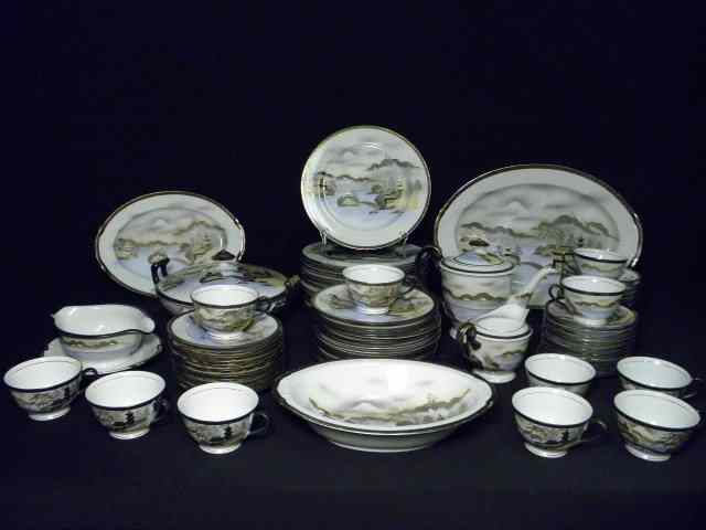 Kutani Chinese porcelain dinnerware set 90 Pieces Includes 12 10