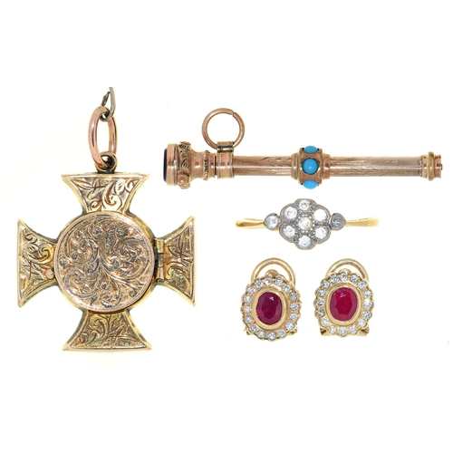 An Edwardian 9ct gold Maltese cross locket 26mm maker s