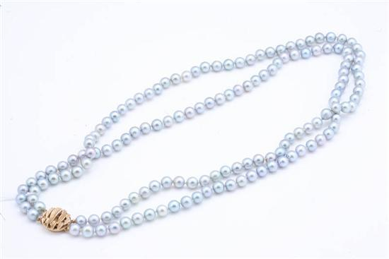 DOUBLE STRAND PEARL NECKLACE Necklace contains 7 5 to 8mm