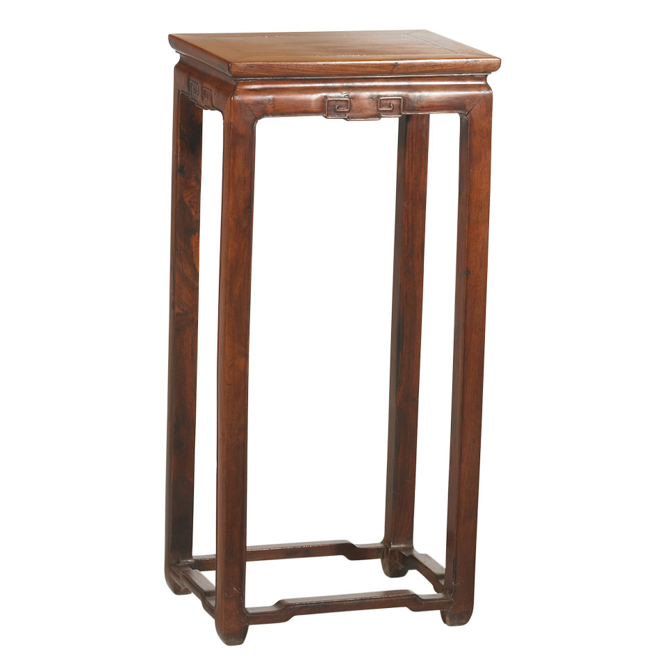 Huanghuali Stand Jia Qing Dynasty 18th Century With a galleried