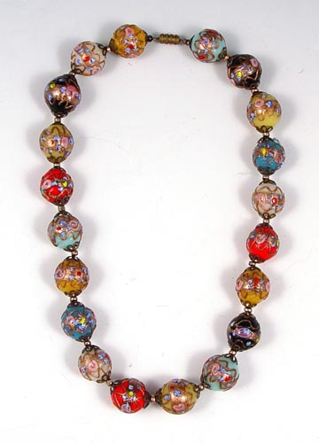 EXQUISITE VENETIAN GLASS BEAD NECKLACE Strand of 20 enamel and