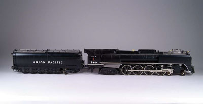 WEAVER 8444 DIECAST 4 8 4 loco UP 14 wheel