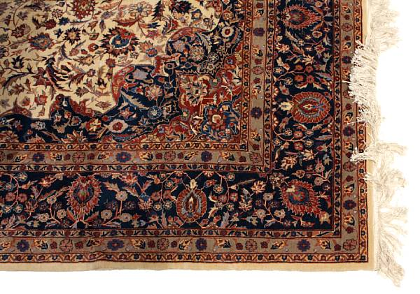 Rugs and Carpets size approximately 8ft 9in X 11ft 9in