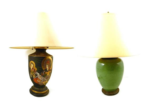 ASIAN Pair of Chinese vases converted into electrified lamps the