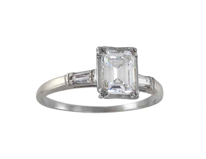 PLATINUM 80 CT DIAMOND SOLITAIRE RING CA 1930 S Platinum