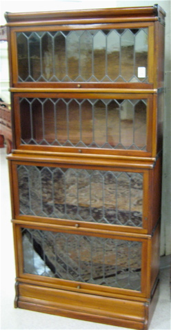 STACKING MAHOGANY AND LEADED GLASS BOOKCASE The Globe Wernicke Co