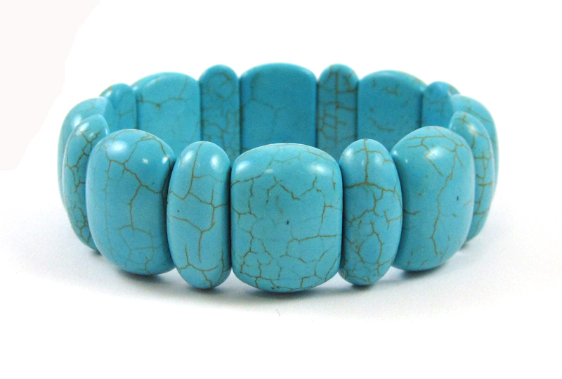 TURQUOISE STRETCH BRACELET with 16 faceted beads