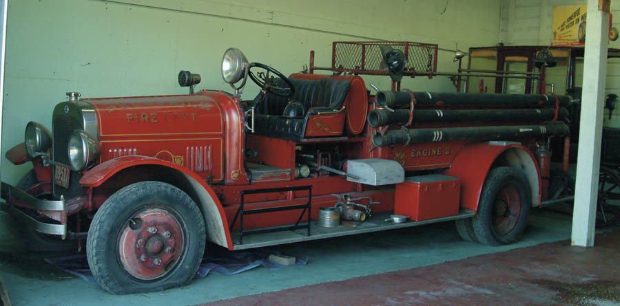 1930 SEAGRAVE MODEL 6DT FIRE ENGINE SN 64866 Mileage on